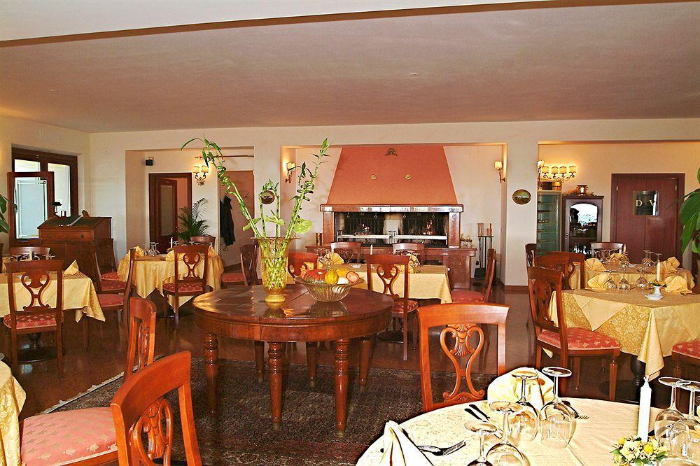 La Dolce Hotel 3*